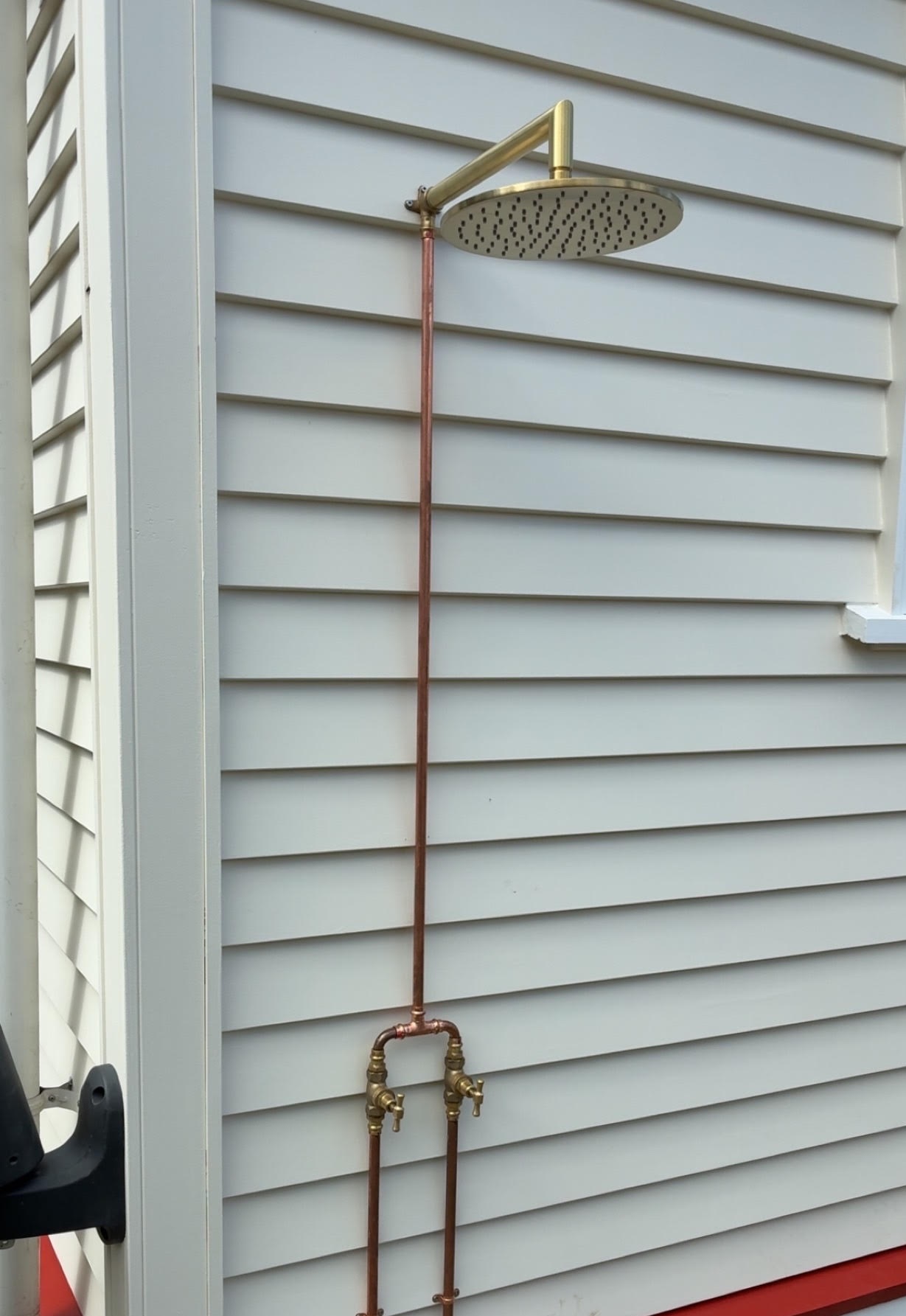 Outdoor shower to compliment a customers spa / sauna in Upper Hutt